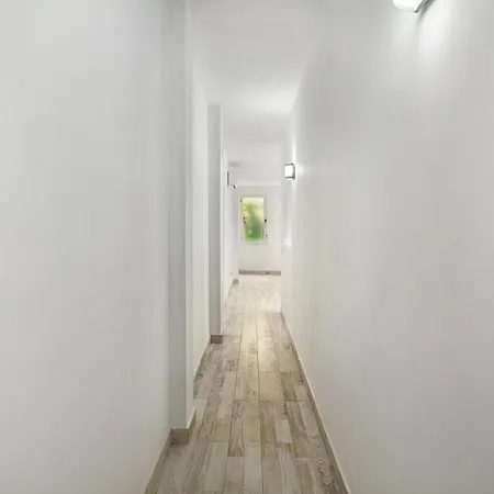 B 3 En * Vecindario (Gran Canaria)